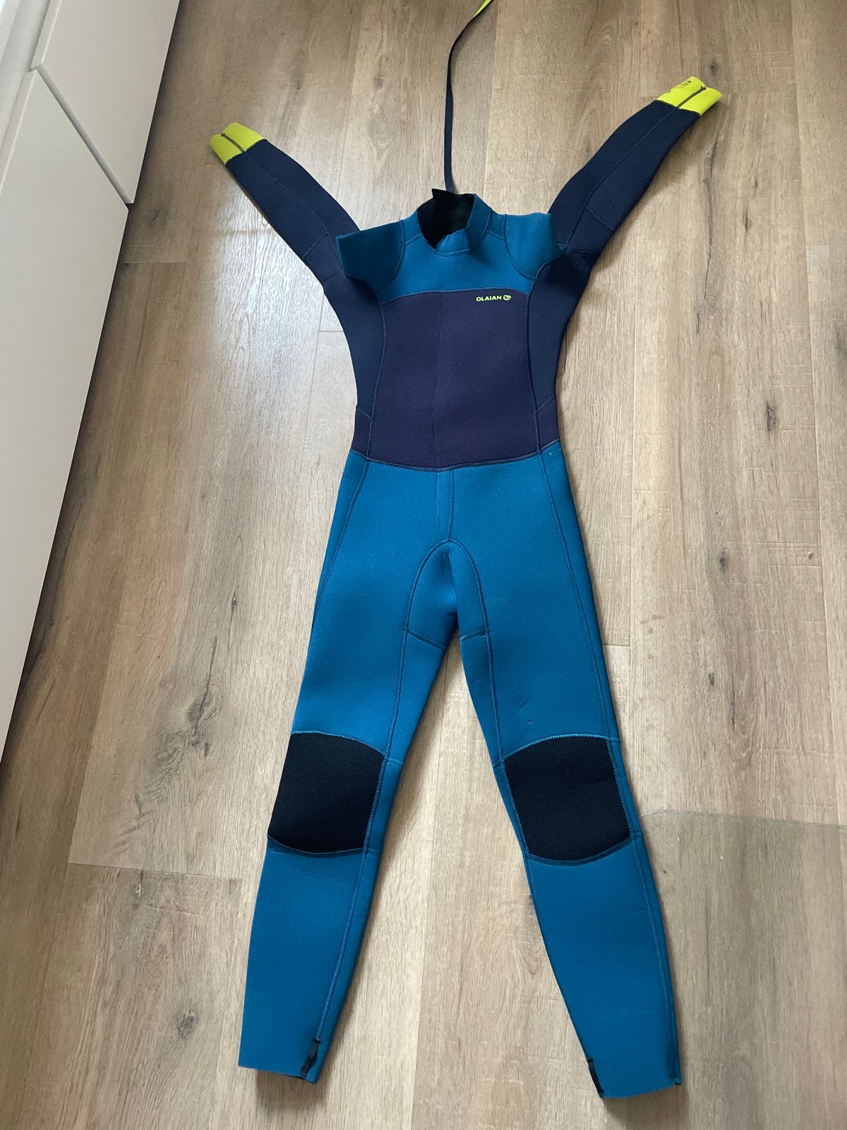 Wetsuit 4/3 mm - Ideaal voor watersport 143-152 cm, Watersport en Boten, Ophalen, Zo goed als nieuw, Kind, Wetsuit