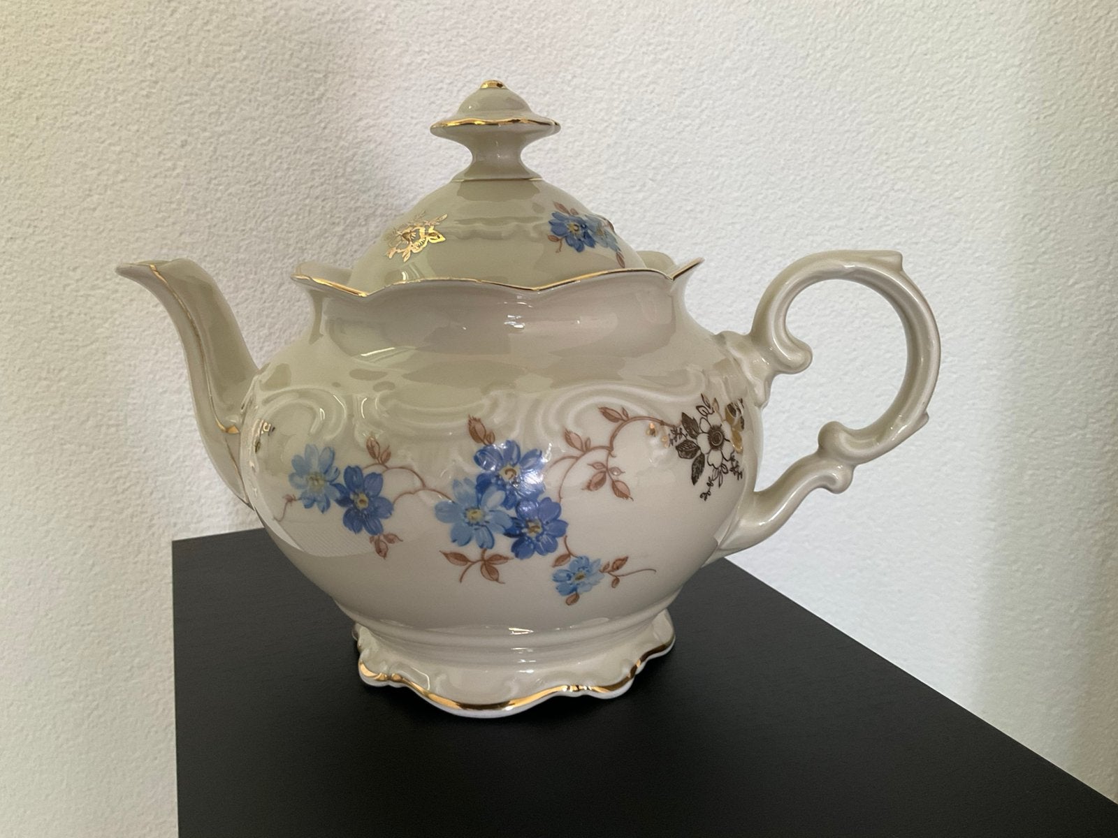 SPENZO servies., Antiek en Kunst, Ophalen
