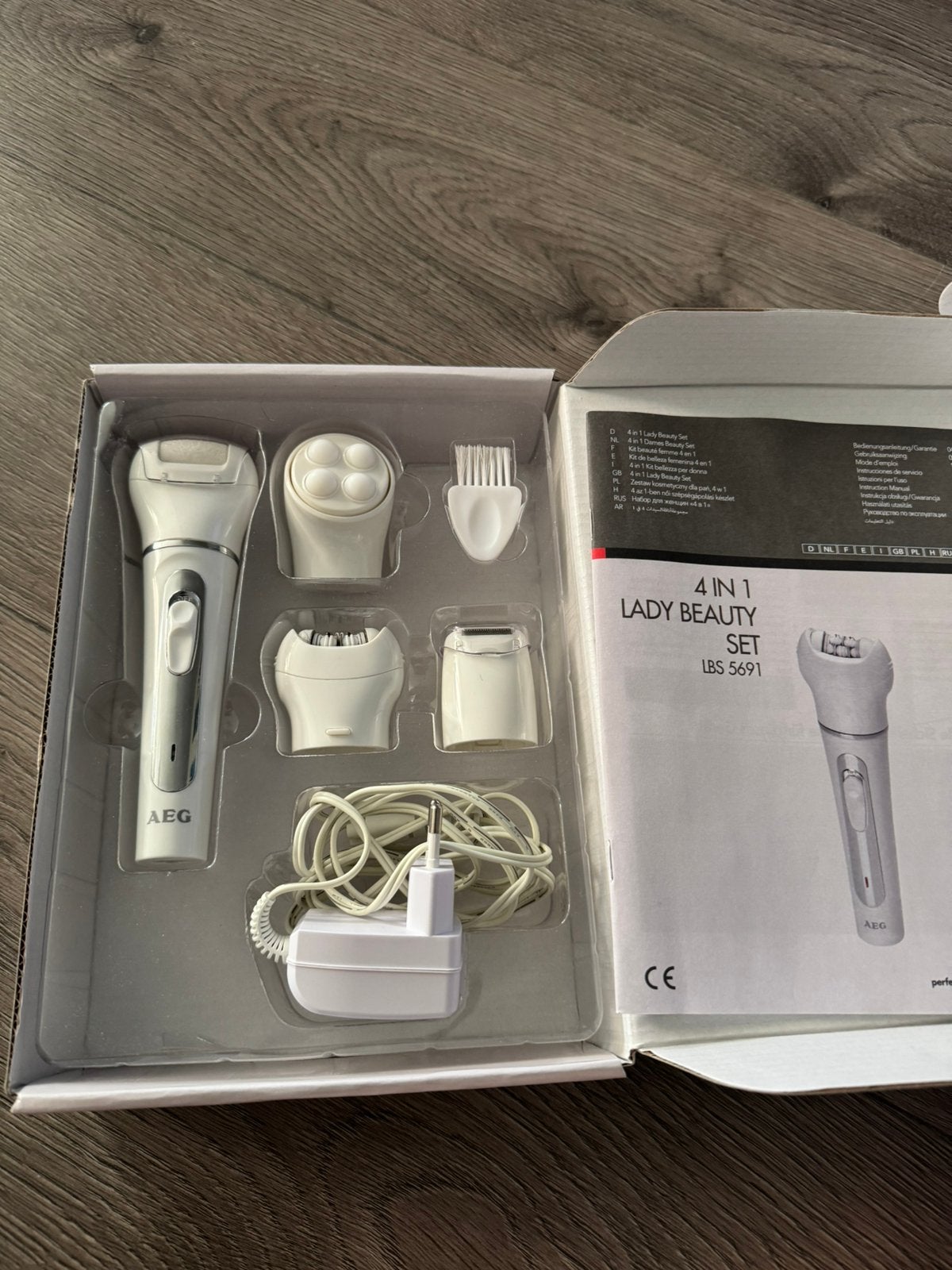 4in1Lady beauty set 1 keer gedragen, Ophalen of Verzenden, Zo goed als nieuw, Overige typen
