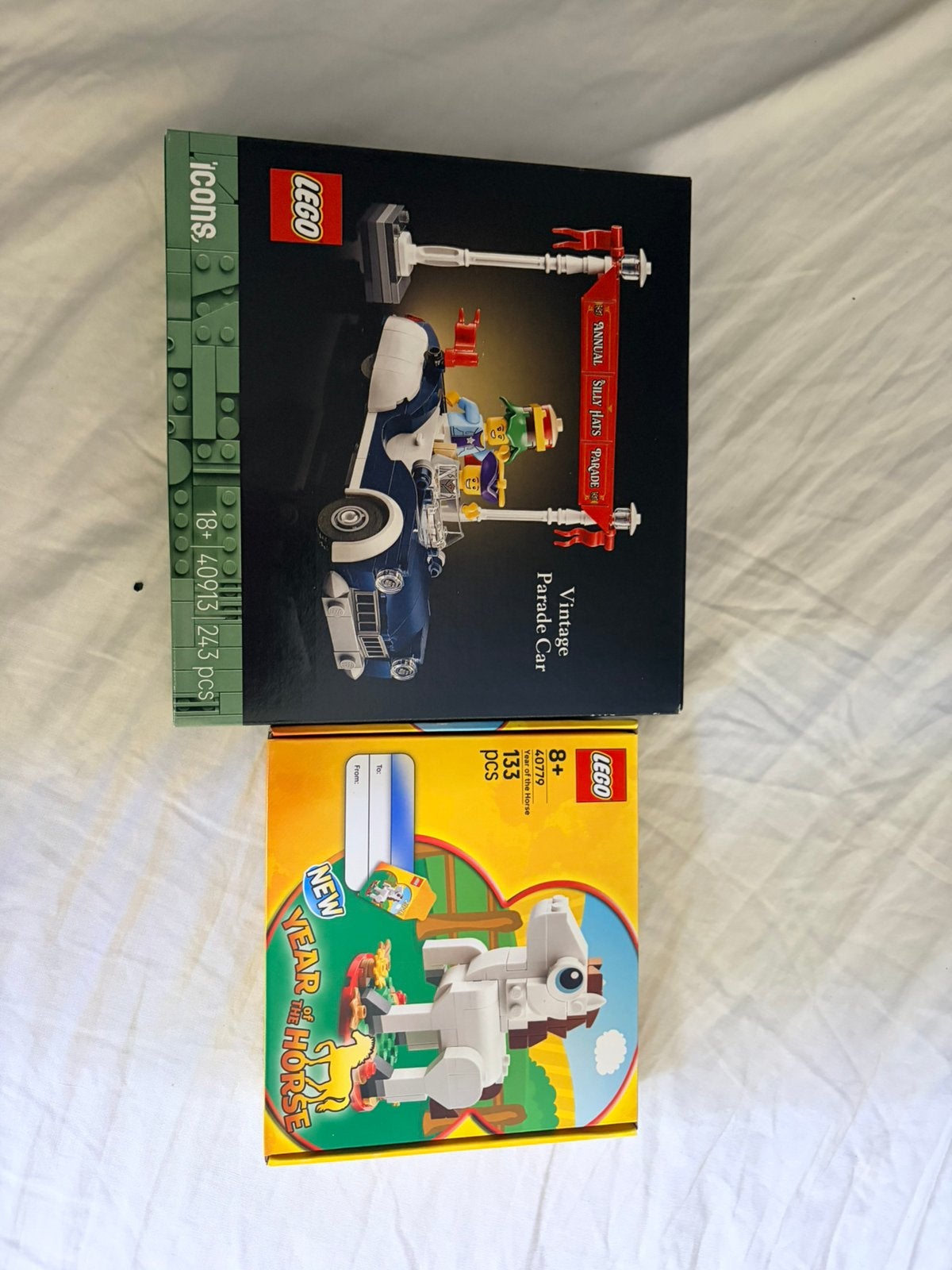 LEGO 40913 Vintage Parade Car +40799 Monkey D. Luffy sealed, Ophalen of Verzenden, Zo goed als nieuw