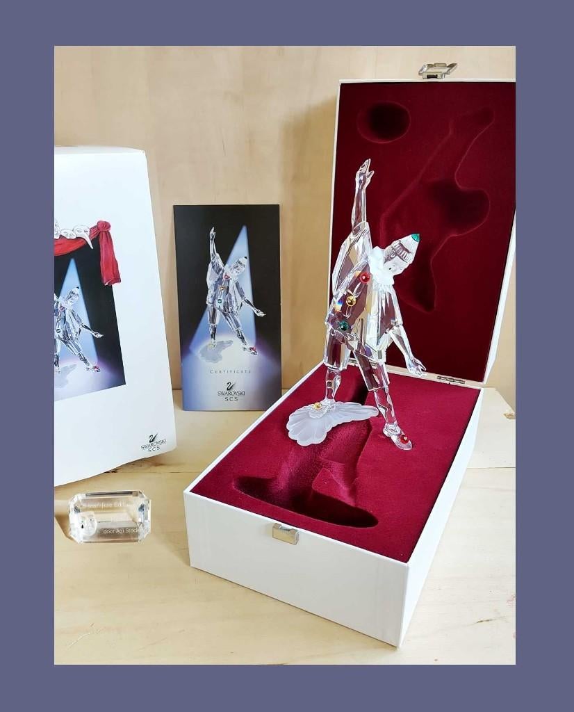 Swarovski SCS Pierrot 1999 – compleet met doos & certificaat, Verzamelen, Ophalen of Verzenden, Zo goed als nieuw, Figuurtje