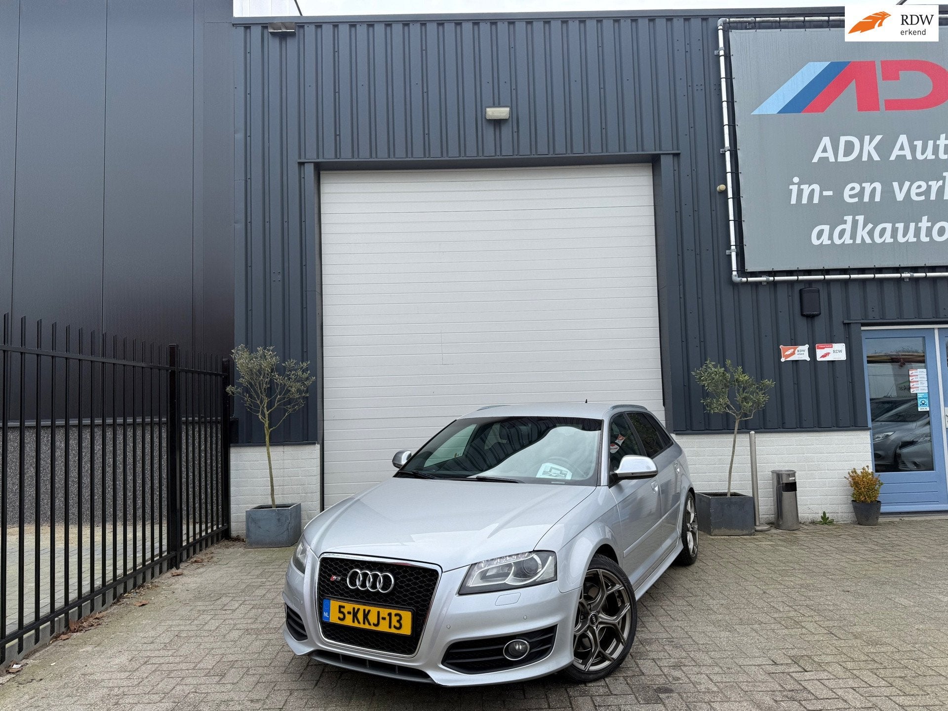 Audi S3 Sportback 2.0 TFSI S3 quattro Ambition AUTOMAAT/PDC/, Auto's, Audi, Automaat, 1490 kg, Gebruikt, Zwart