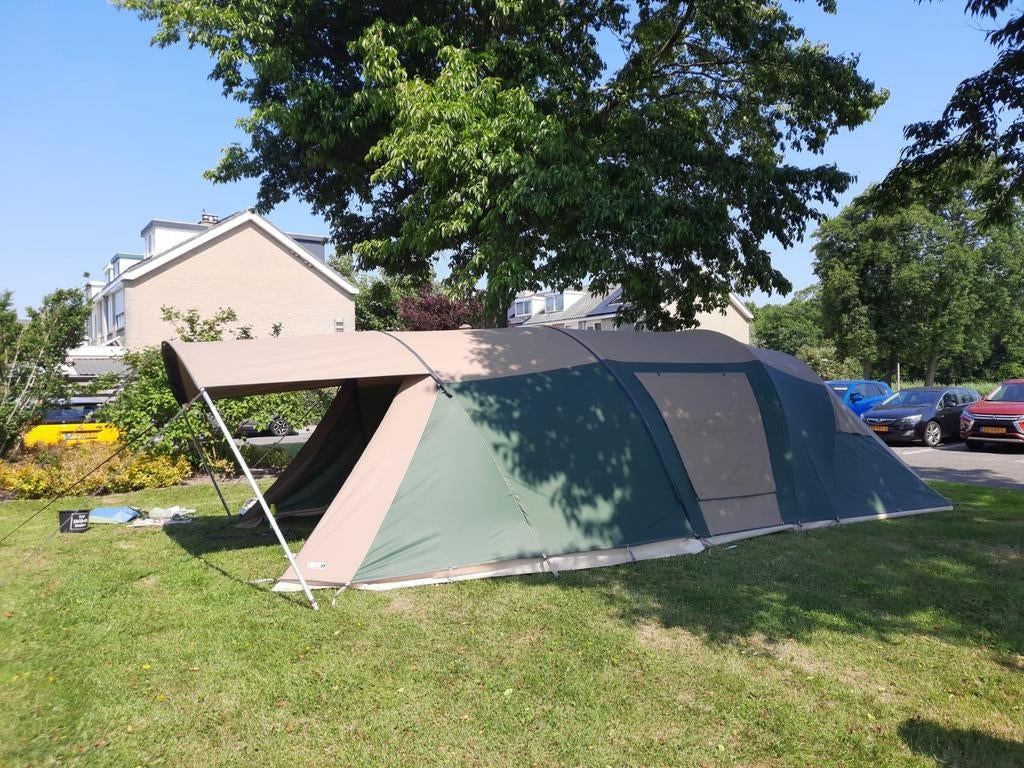 Falco Havik familie tent, Caravans en Kamperen, Tenten, Ophalen, Tot en met 6