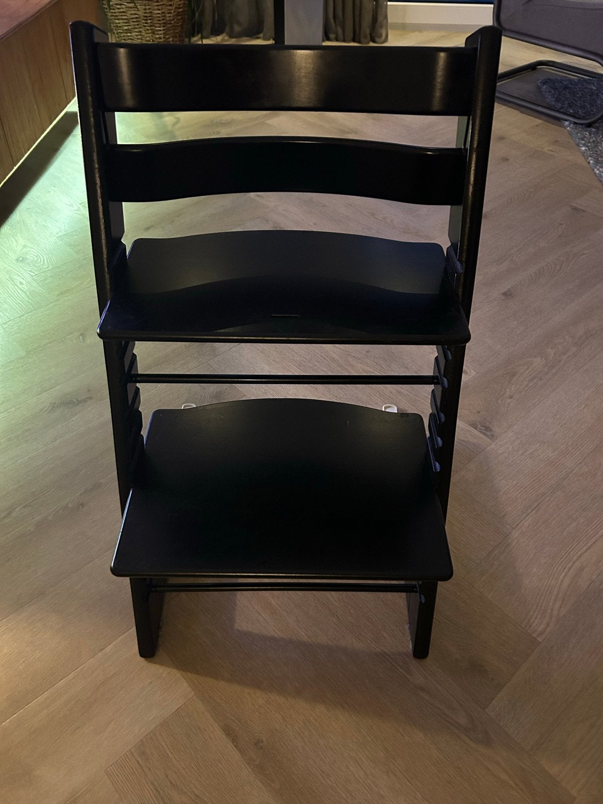 Stokke Tripp trapp zwart, Ophalen, Zo goed als nieuw, Meegroeistoel, Aanschuifbaar