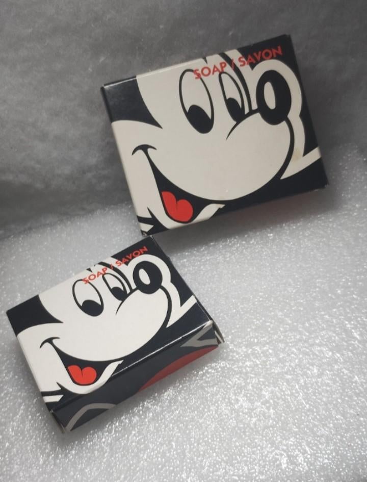 Vintage Disneyland Paris Mickey Mouse Zeepjes - Set van 2, Verzenden, Mickey Mouse, Nieuw, Overige typen