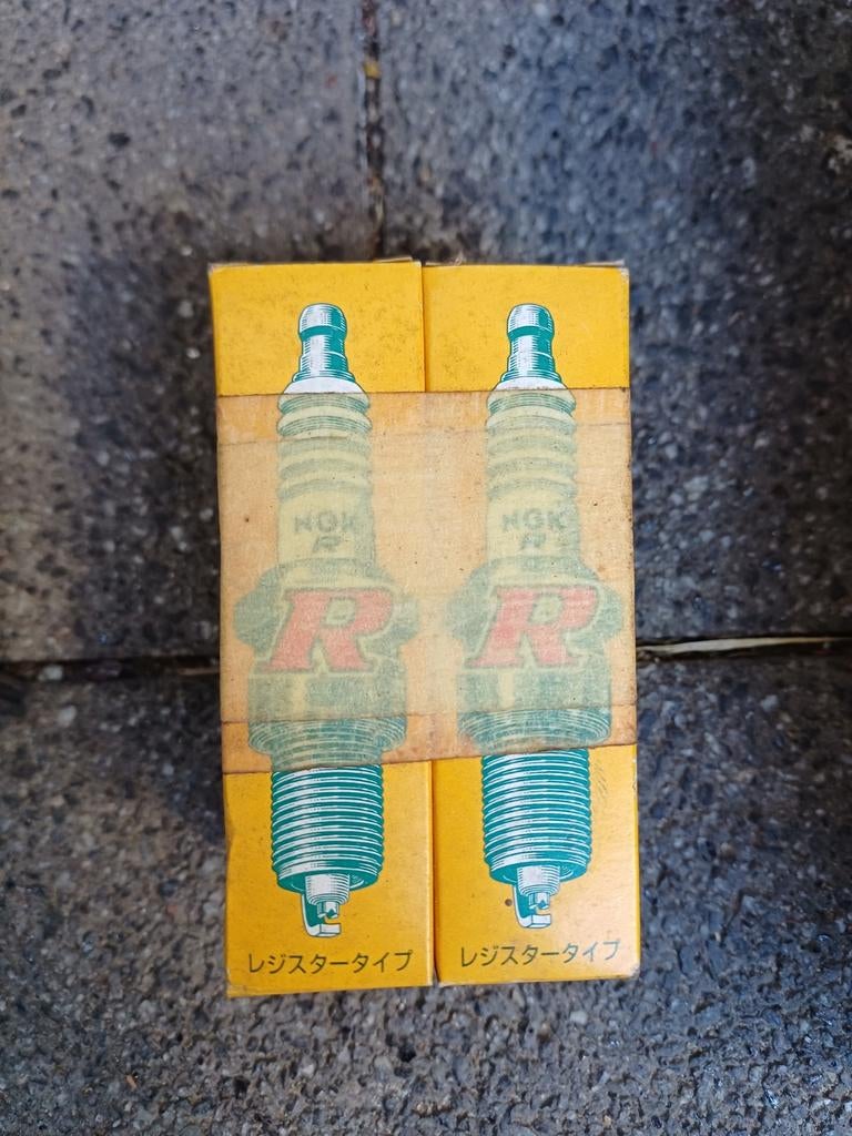 NGK Bougies BKR5EYA (4 stuks) - Nieuw in doos, Ophalen of Verzenden, Nieuw, Universele onderdelen