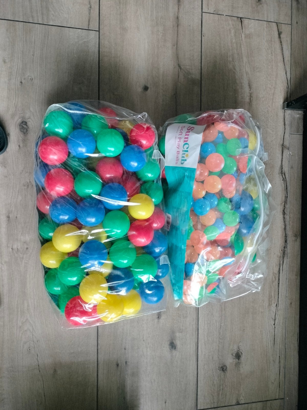 2 zakken ballenbakballen, Kinderen en Baby's, Speelgoed | Buiten | Los speelgoed, Ophalen