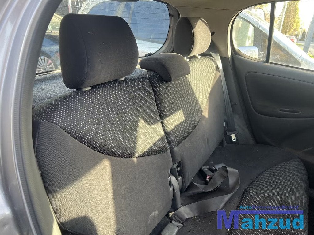 TOYOTA YARIS P1 stoel achterbank interieur 1999-2004, Auto-onderdelen, Info@toyota.co.jp, Gebruikt, Toyota Motor Corporation, Toyota