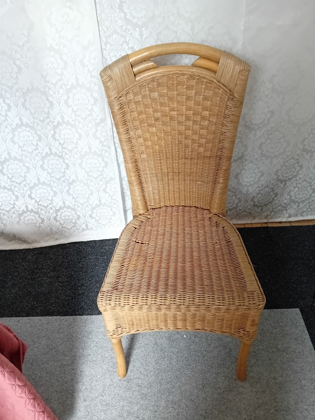 rieten stoel, Ophalen, Bruin, Riet of Rotan, Eén