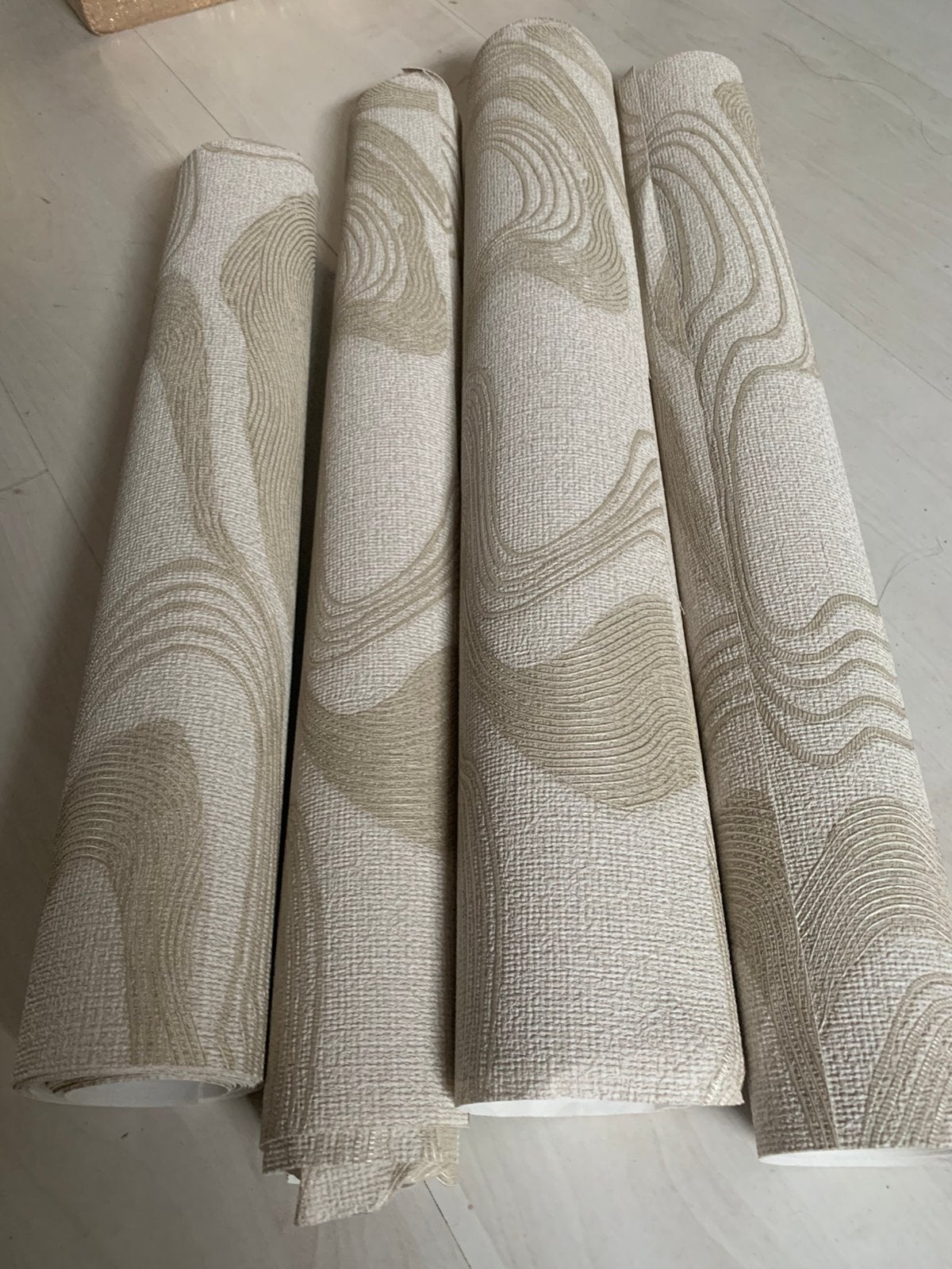 Behang voor 4 banen, Ophalen of Verzenden, 10 tot 25 m², Beige