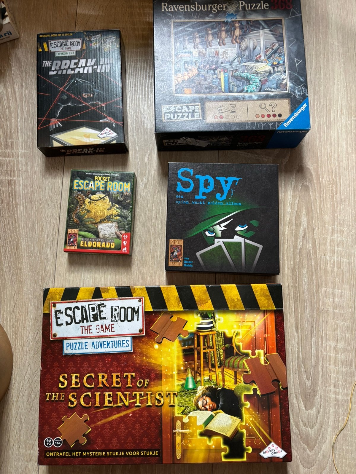 Div escspe room spellen puzzel 999games, Ophalen of Verzenden, Zo goed als nieuw