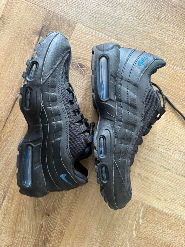 Nike Air Max 95 Black Reflective maat 46, Kleding | Heren, Schoenen, Ophalen, Zwart, Sneakers of Gympen, Zo goed als nieuw