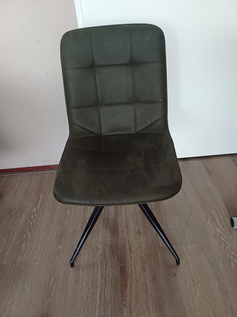 Eettafel stoelen  4 stuks, Huis en Inrichting, Kunststof, Bruin, Ophalen of Verzenden, Zo goed als nieuw