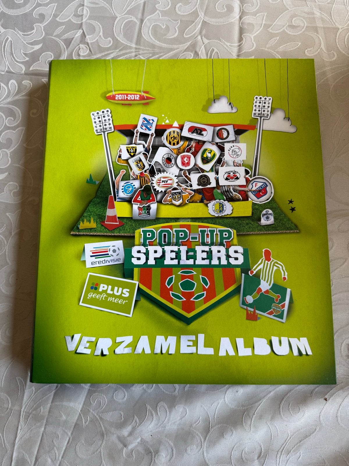 Compleet PLUS Pop-Up Spelers Verzamelaalbum 2011-2012, Verzamelen, Ophalen of Verzenden, Zo goed als nieuw, Overige binnenlandse clubs