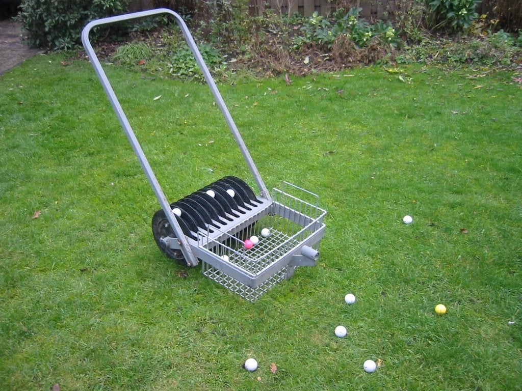 Golfbal pick up, Ophalen, Zo goed als nieuw