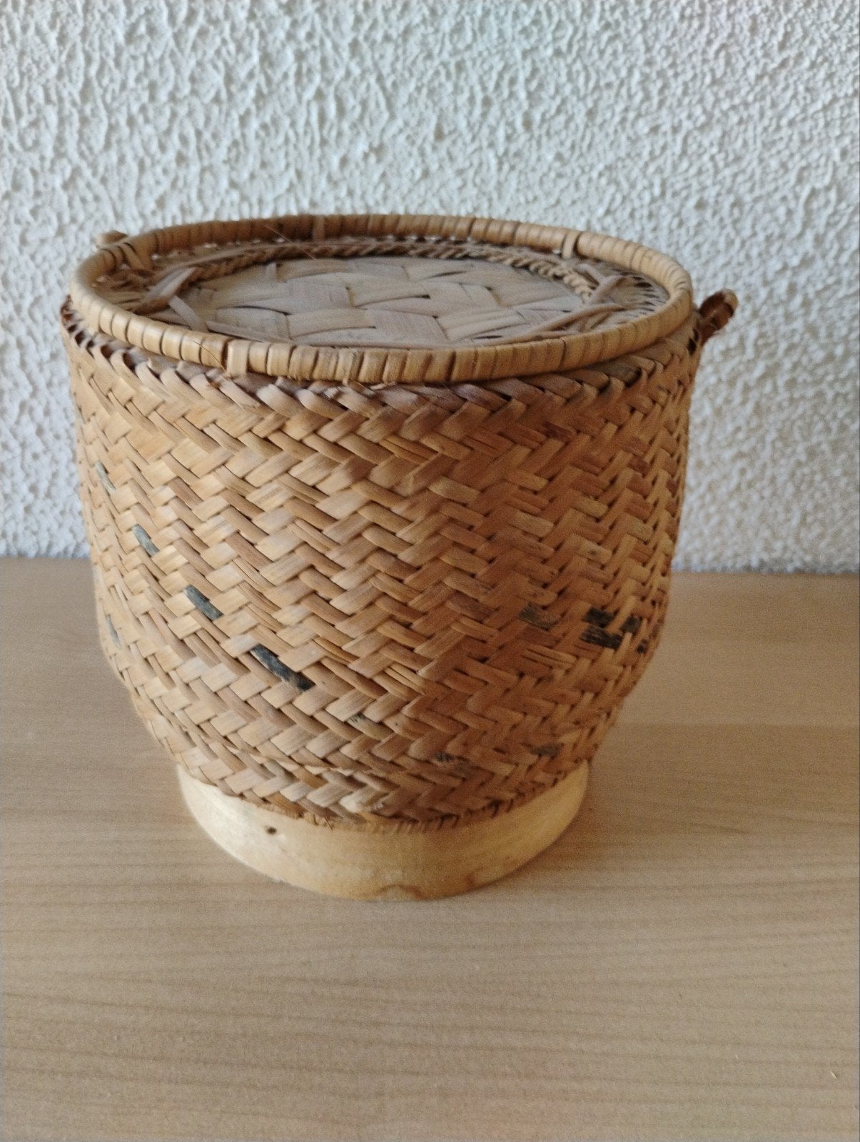 Surinaamse rijstmand - Handgevlochten bamboe en hout, Ophalen of Verzenden