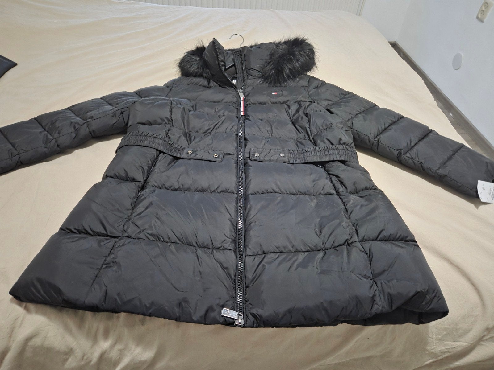 Tommy Jeans Zwarte jas maat 48, Zwart, Maat 46/48 (XL) of groter, Nieuw, Ophalen of Verzenden