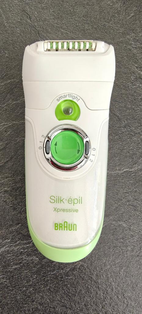 Braun Silk-épil Epilator met accessoires, Ophalen of Verzenden, Zo goed als nieuw, Scheren en Epileren