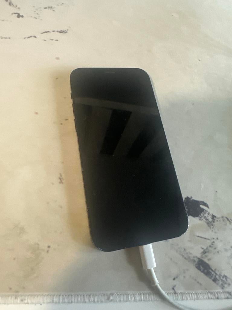 iPhone 12  Zwart - gebruikt, Ophalen, Zwart, Zo goed als nieuw, IPhone 12