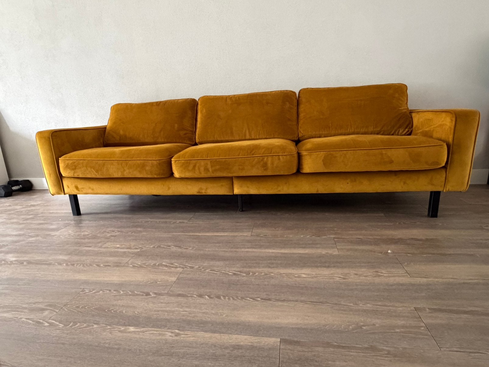 Bank met de velvet stoffen bekleding, Ophalen, 250 tot 300 cm, Gebruikt, 75 tot 100 cm