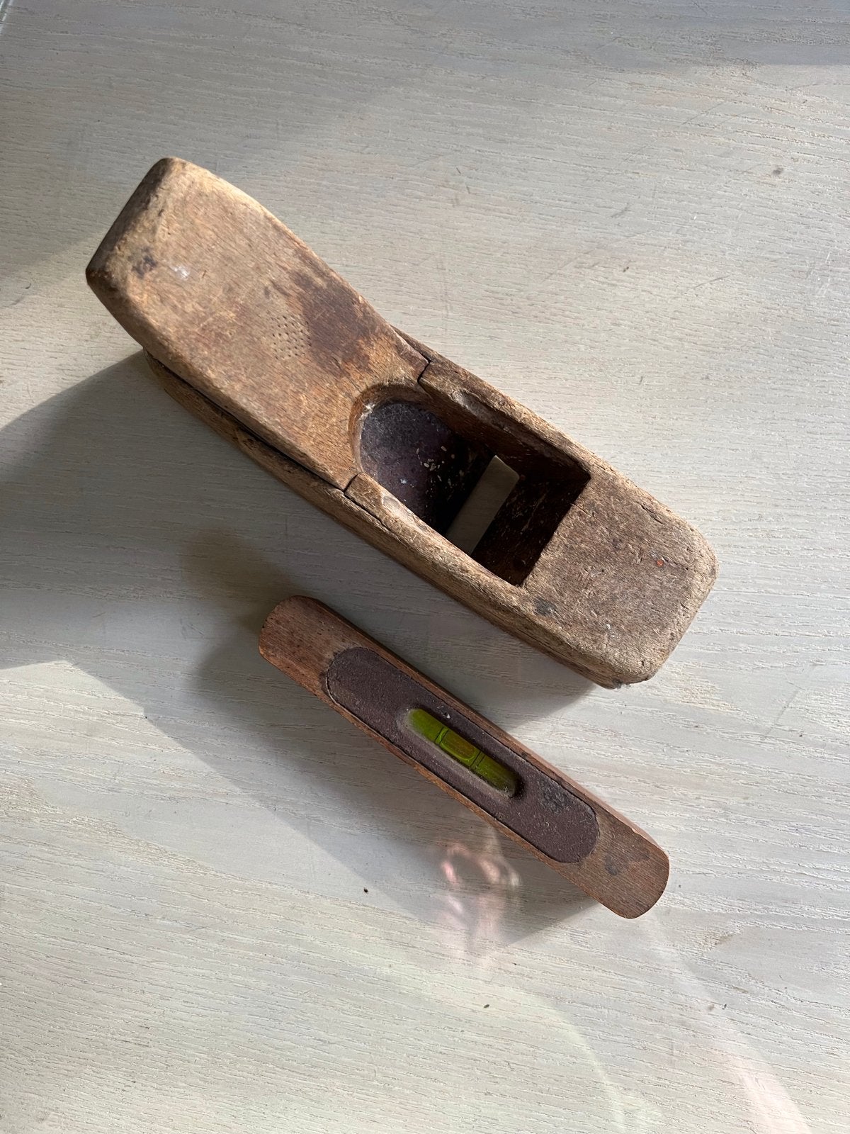 Vintage oude houten schaaf en waterpas, Ophalen of Verzenden
