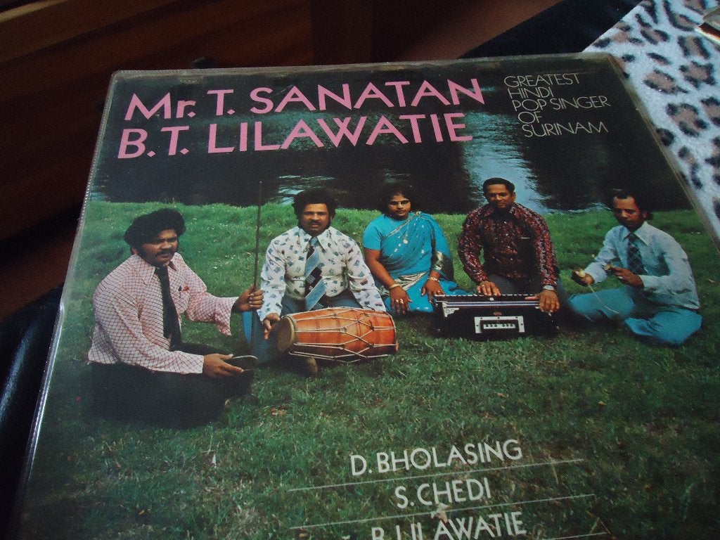 Mr.T.Sanatan en B.T. lilawatie, Ophalen of Verzenden, Zo goed als nieuw, Overige formaten