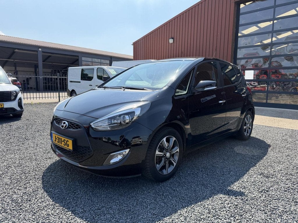 Hyundai ix20 1.4 GO! (bj 2016), Auto's, Hyundai, Keurmerk '100% Onderhouden', Gebruikt, Euro 6, 4 cilinders