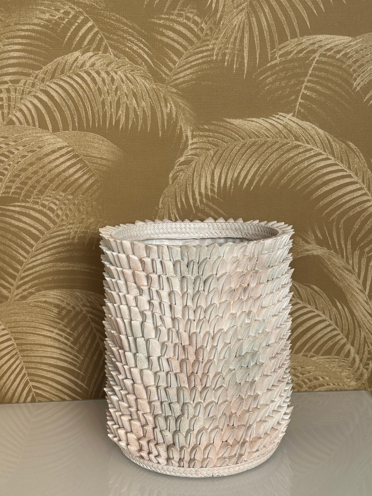 Ibiza-stijl Bloempot met Uniek Getextureerd Oppervlak, Overige materialen, Verzenden, Rond, Binnen