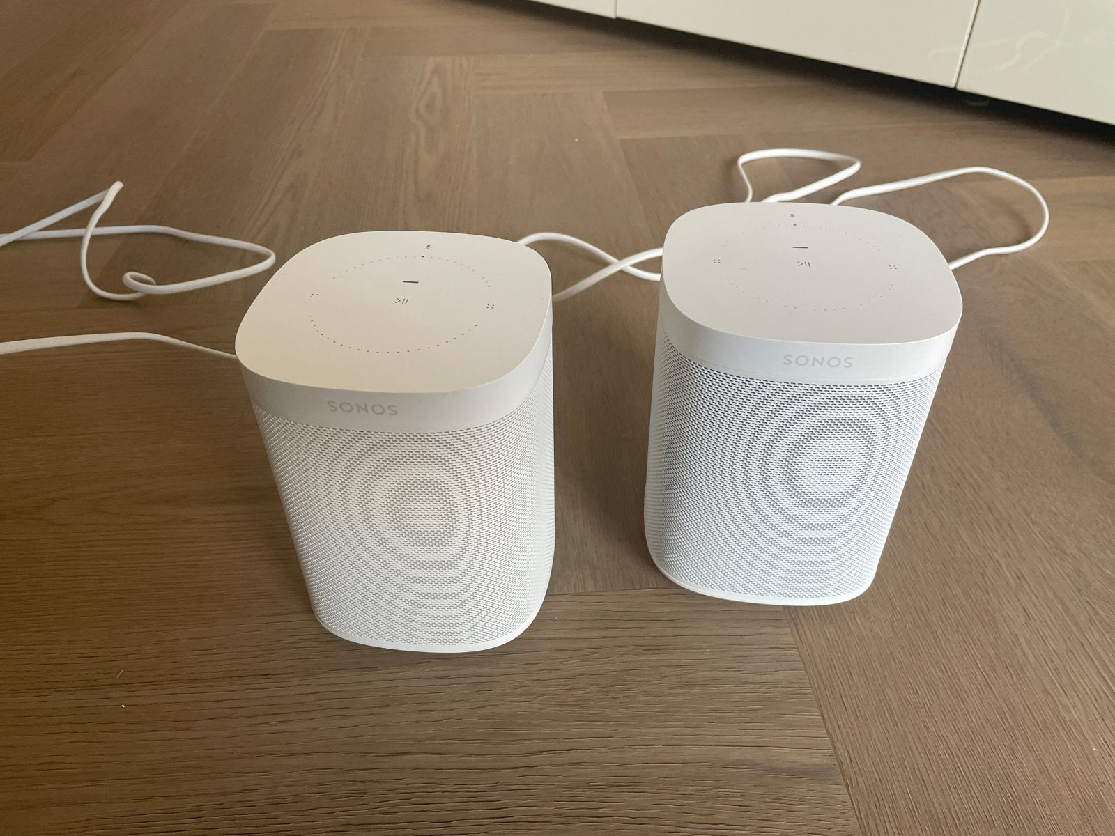 Set van twee Sonos One Gen 1 speakers (z.g.a.n.)