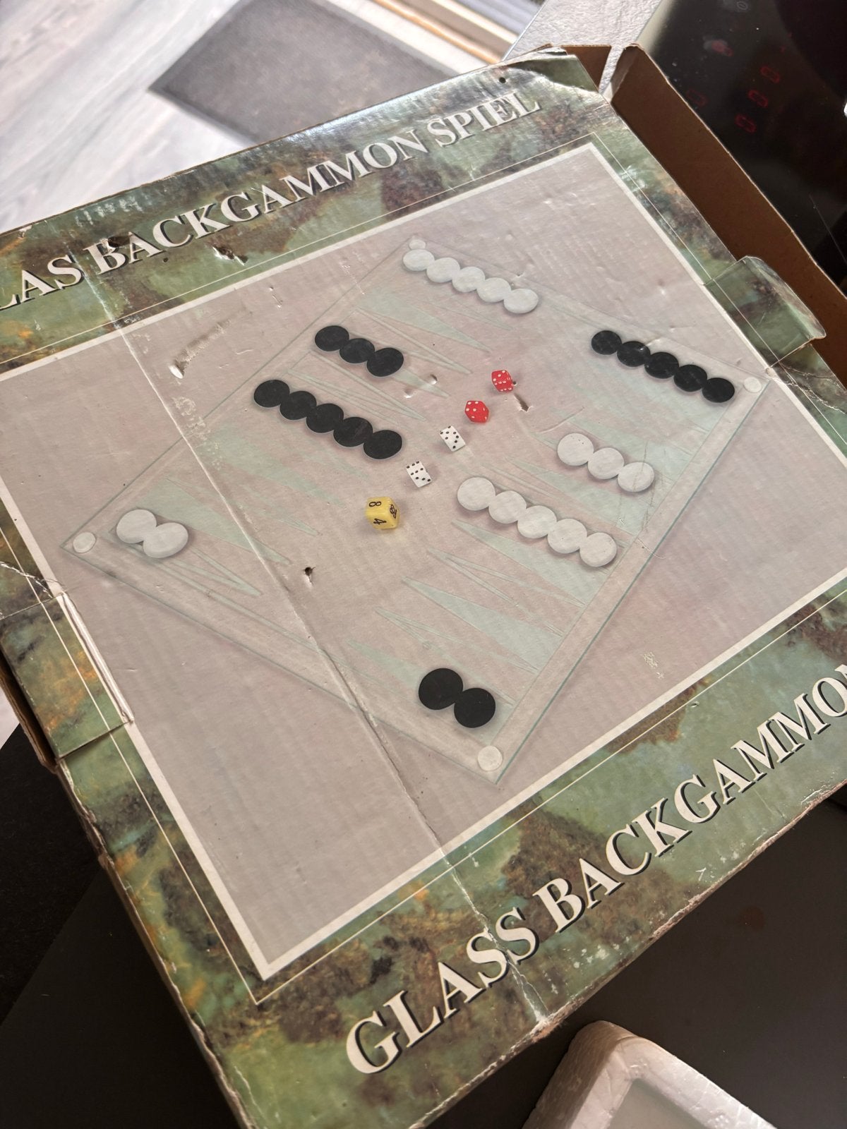 Glazen Backgammon Spel - Zo goed als nieuw, Hobby en Vrije tijd, Gezelschapsspellen | Bordspellen, Een of twee spelers, Ophalen of Verzenden