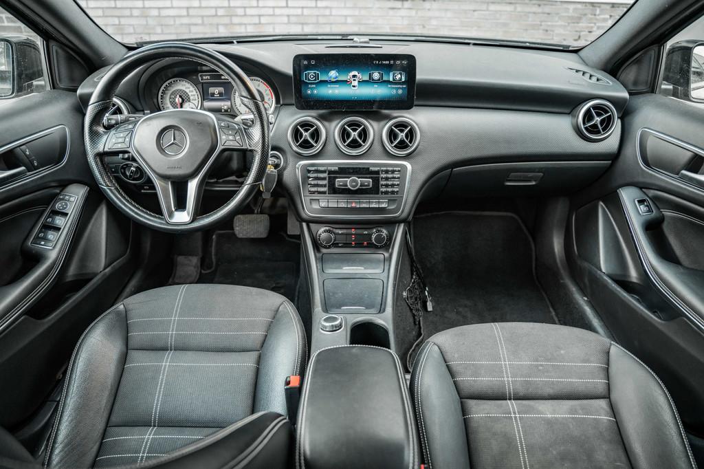 Mercedes-Benz A-Klasse 200 Prestige (bj 2014, automaat), Gebruikt, Leder en Stof, Zwart, 1595 cc