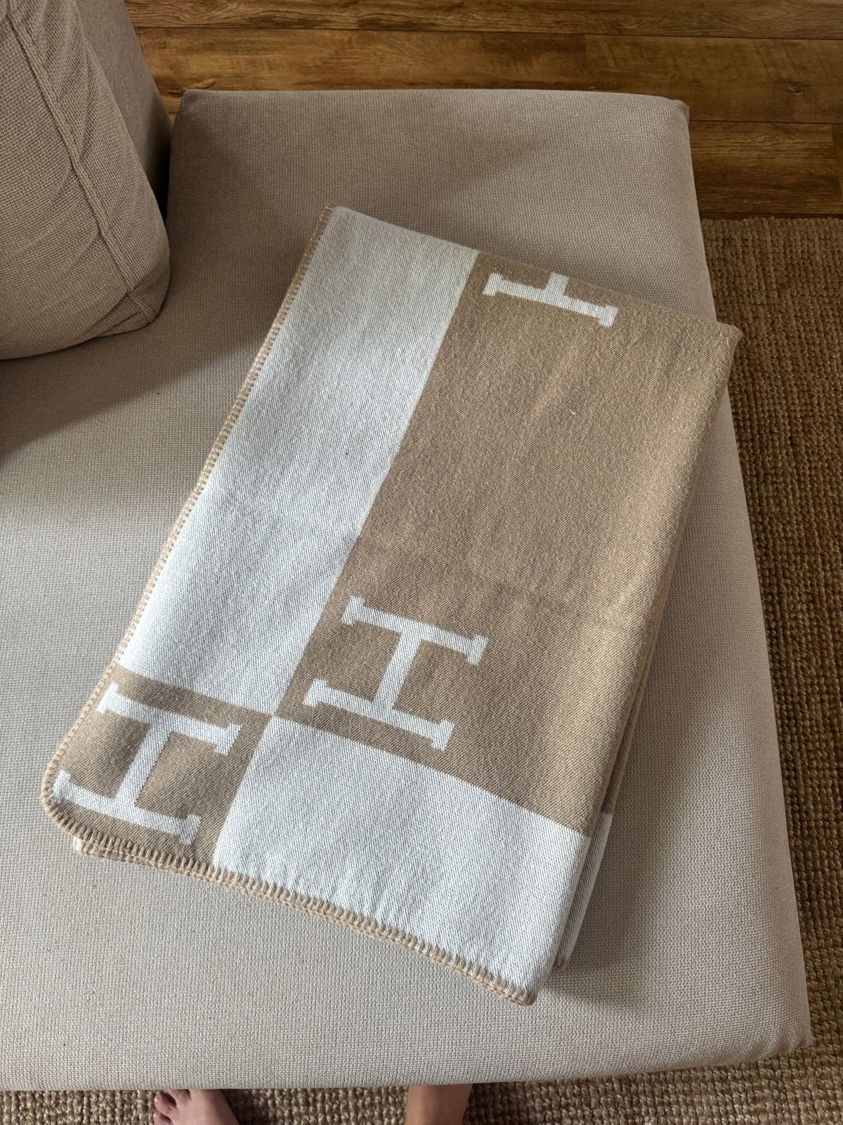 Luxe Plaid met H-patroon - Beige/Wit, Ophalen of Verzenden, Zo goed als nieuw, Plaid, Overige materialen