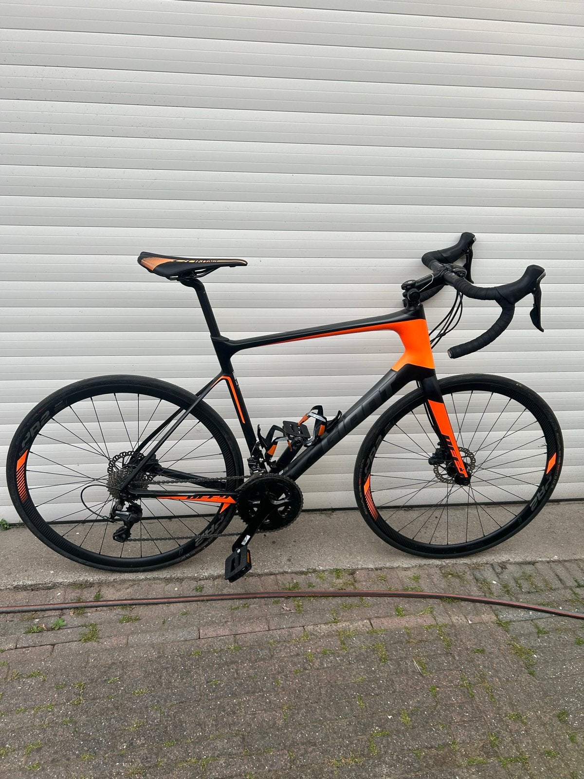 Giant Defy Advanced 2 racefiets - Zo goed als nieuw, 28 inch, Carbon, Heren, Zo goed als nieuw