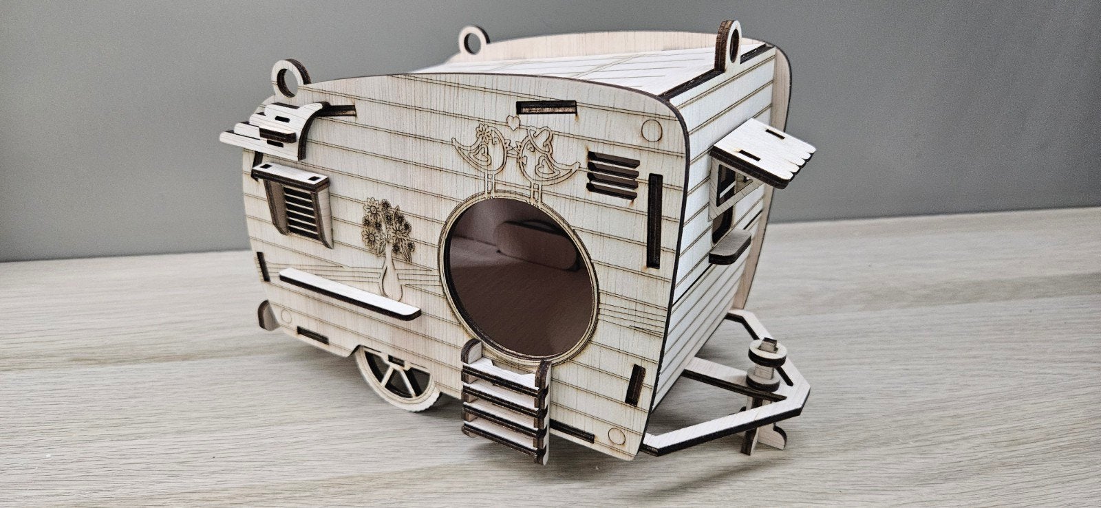 Houten caravan decoratie / vogelhuisje, Ophalen of Verzenden, Nieuw, Beige, Hout