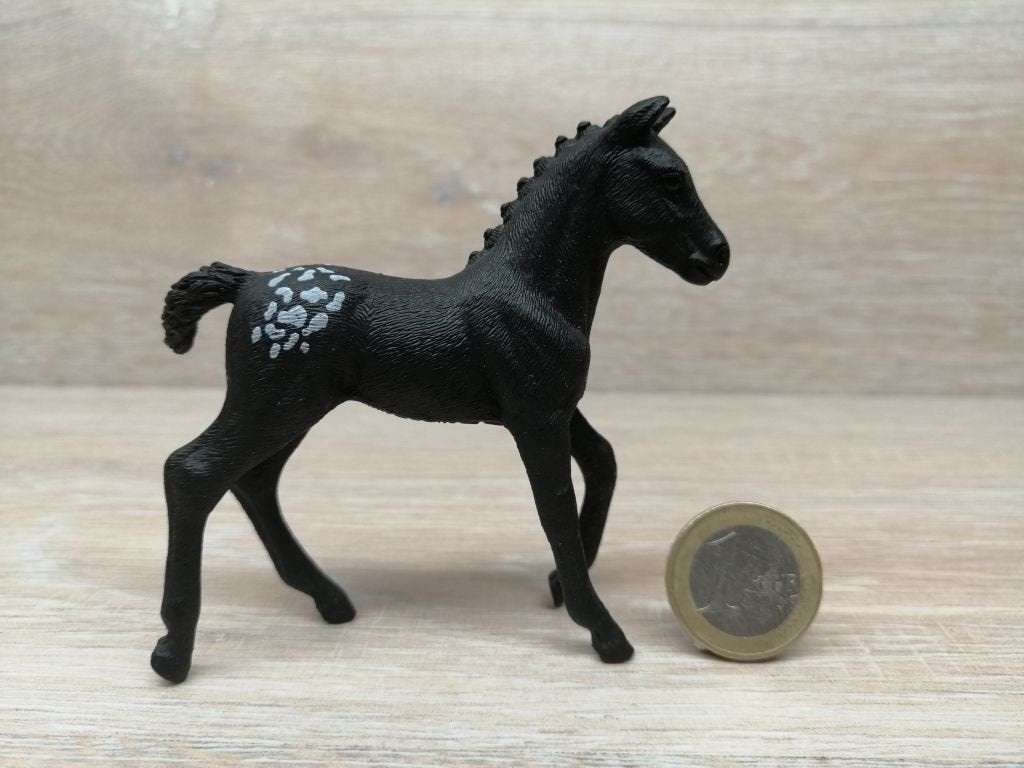 Schleich 83040 appaloosa  veulen, dierfiguur, Verzamelen, Verzenden, Zo goed als nieuw, Paard, Beeldje of Figuurtje