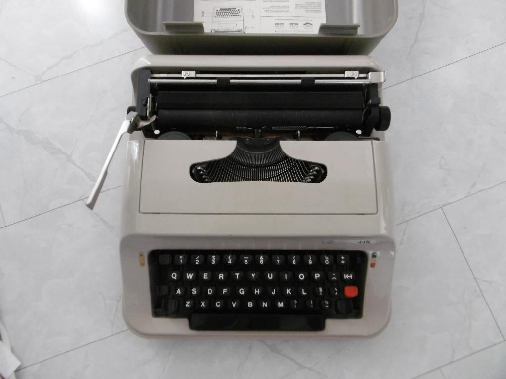 Typemachine, Diversen, Typemachines, Ophalen, Zo goed als nieuw