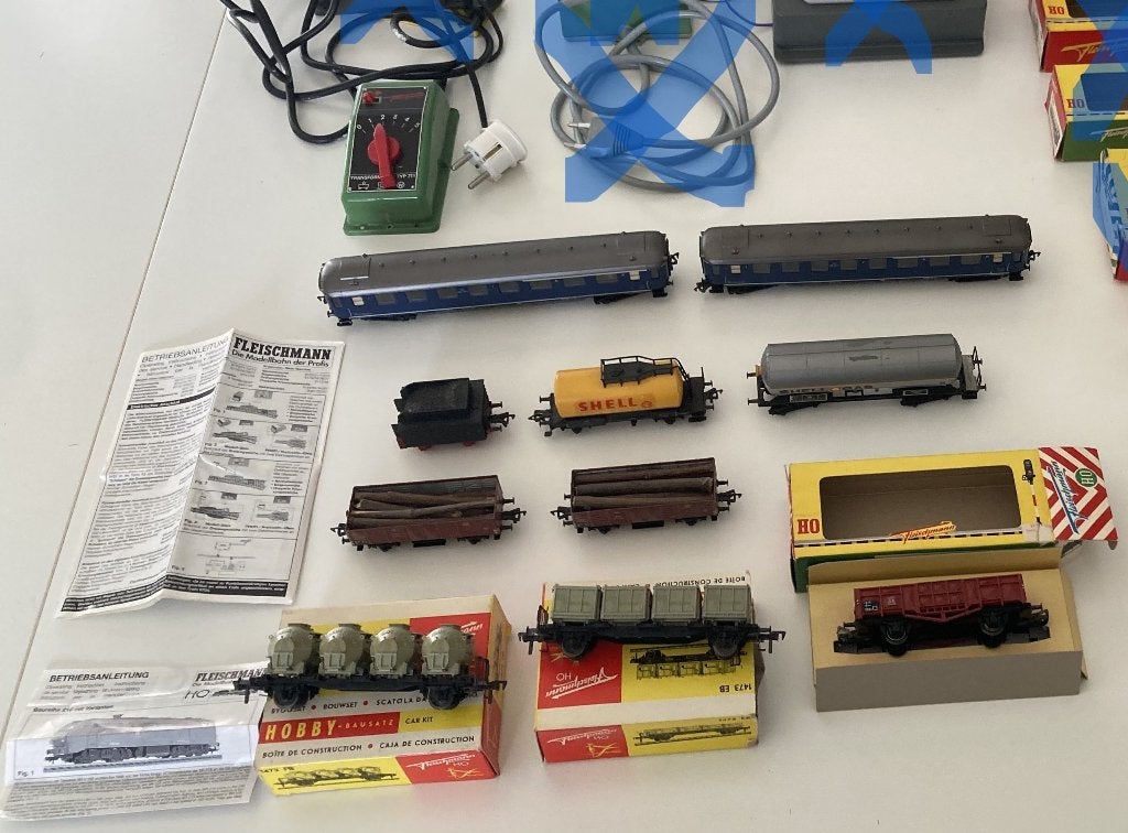 Fleischmann  rijtuigen - wagons – trafo’s - doosjes, Gebruikt, Gelijkstroom, Fleischmann, Wagon