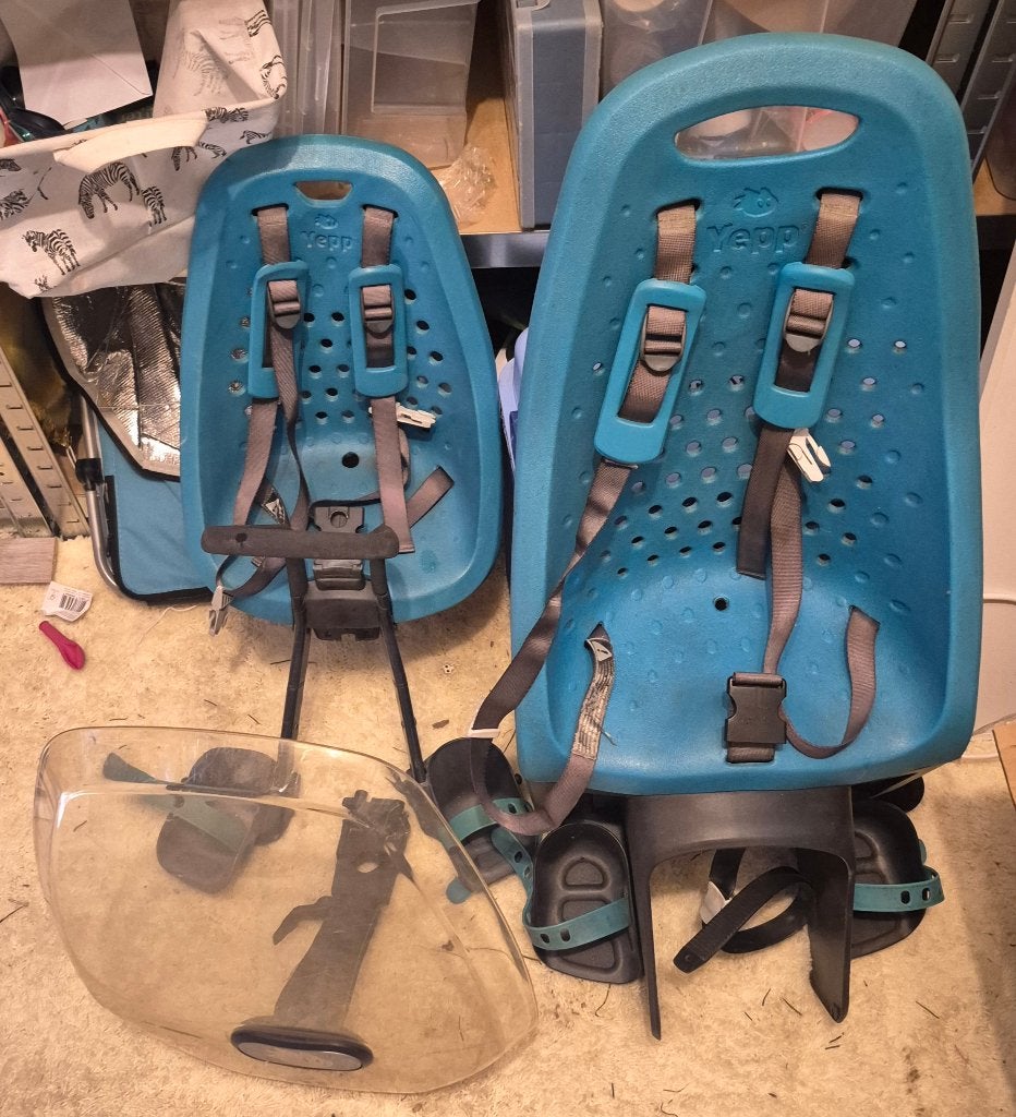 Kinderzitjes Yepp blauw, Ophalen, Gebruikt, 0 t/m 13 kg, Yepp