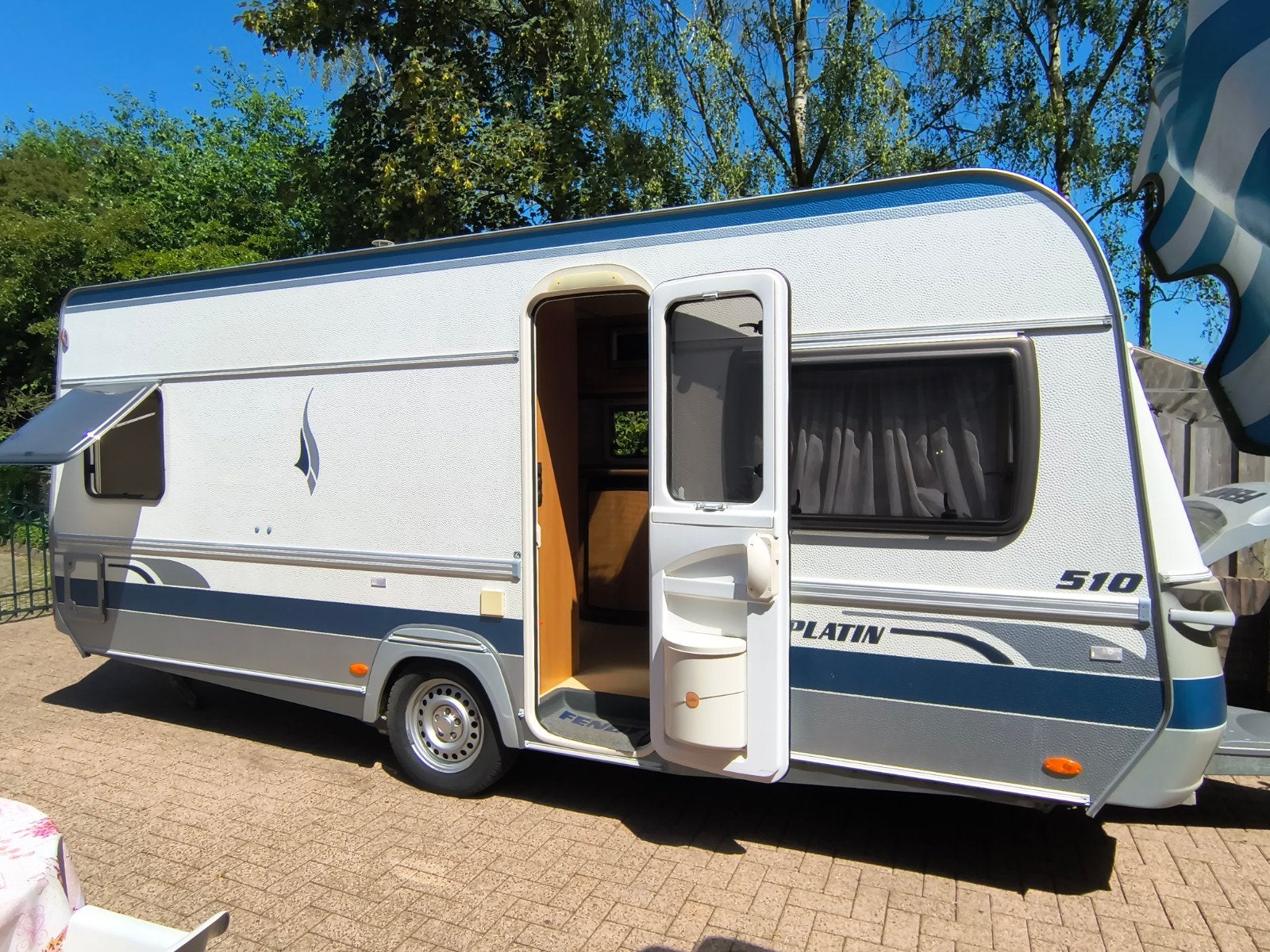 Fendt platin 510 vol aut mover 2007 caravan, Caravans en Kamperen, Rondzit, Bedrijf, Koelkast, Fendt