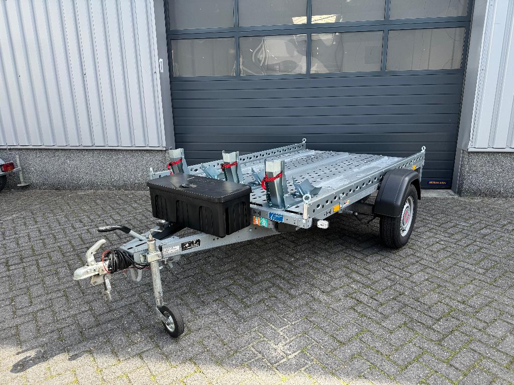 Motortrailer te huur 1, 2 of 3 motoren | Geen borg | Stema, Ophalen