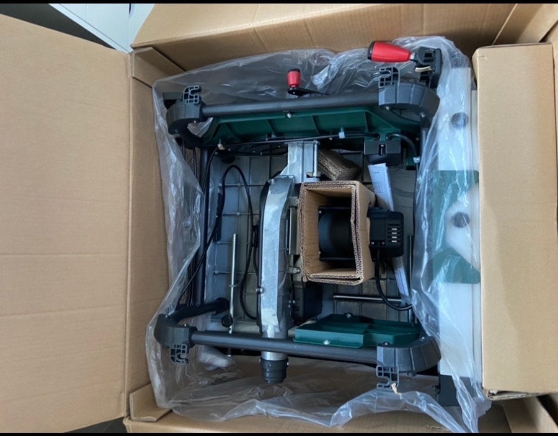 Nieuwe Metabo TS 254 M Tafelzaag - Ongebruikt in doos, Doe-het-zelf en Verbouw, Gereedschap | Zaagmachines, 70 mm of meer, Overige typen