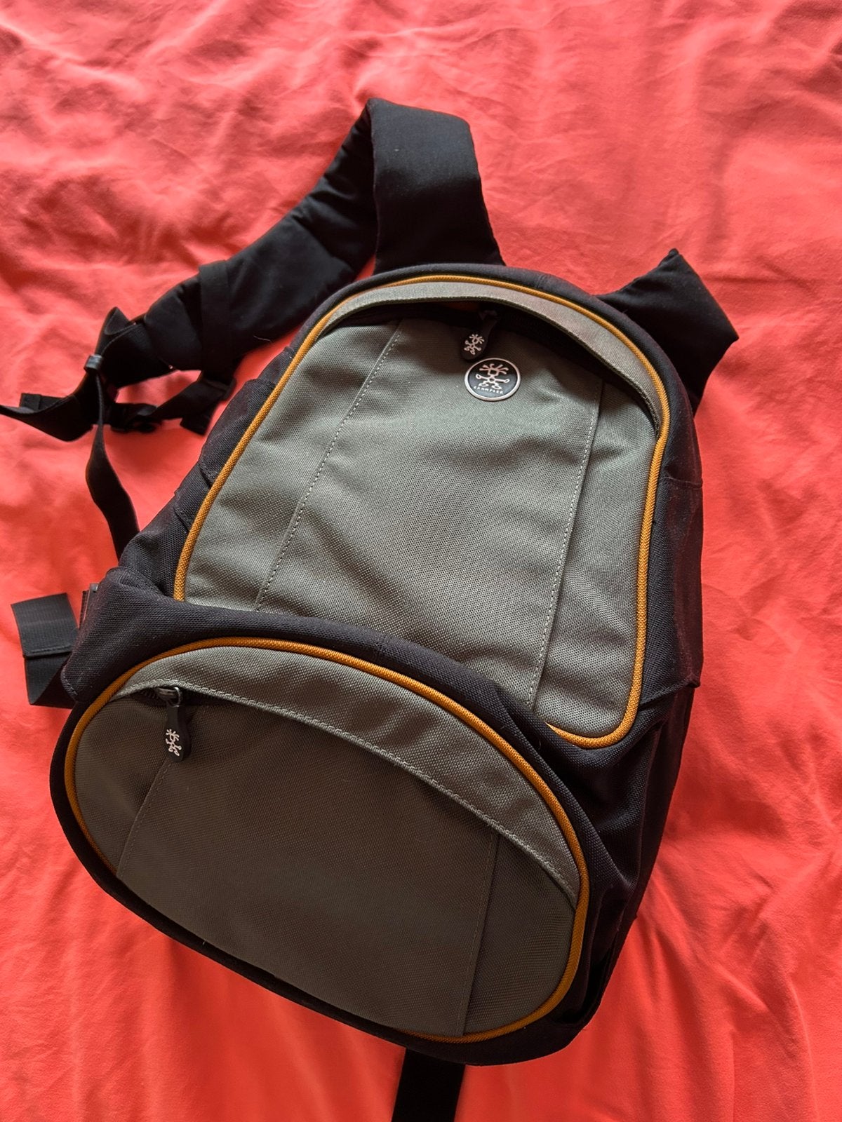 Amper gebruikte Crumpler foto/camera en laptop rugtas, Ophalen of Verzenden, Zo goed als nieuw, Rugtas, Overige merken