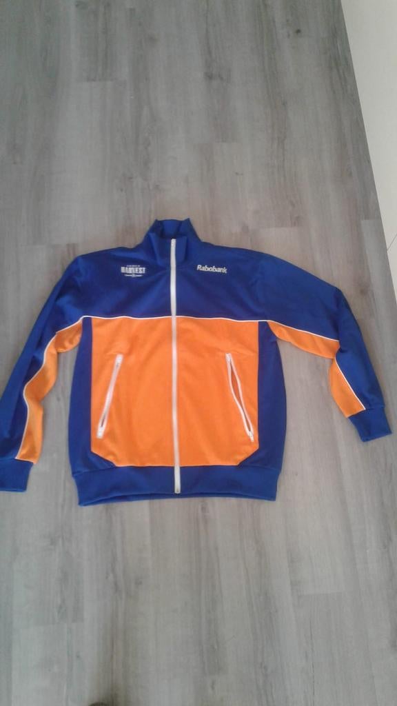 11 trainingspakken, nieuw in verpakking, diverse maten., Ophalen of Verzenden
