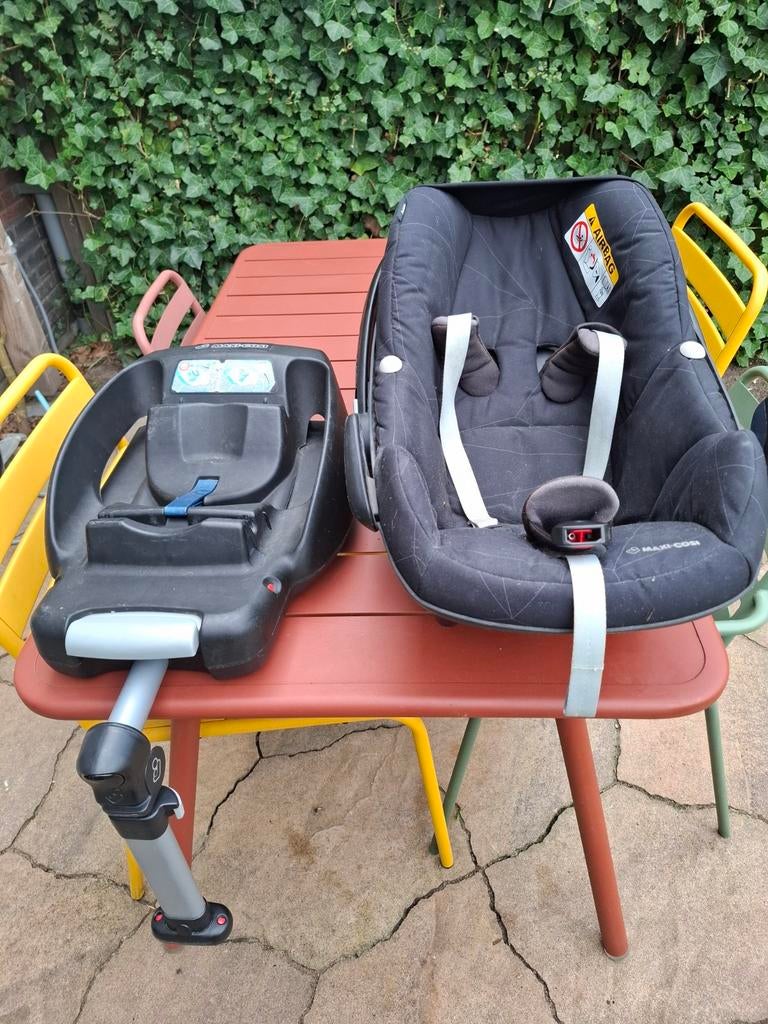 Maxi-Cosi Pebble autostoel met Easybase 2, Kinderen en Baby's, Autostoeltjes, Ophalen, Gebruikt, Isofix, 0 t/m 13 kg