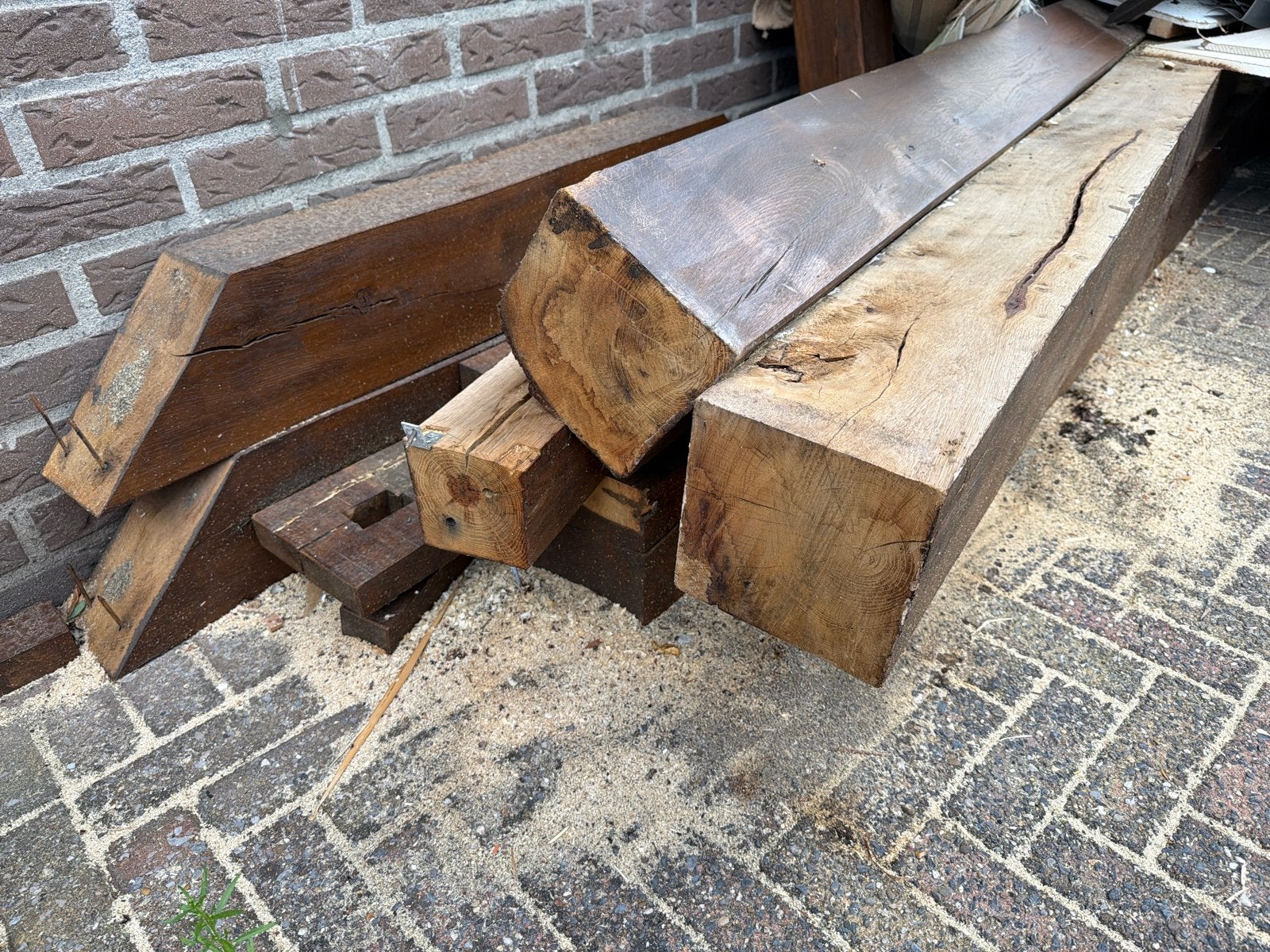 Diverse eiken houten balken - Ideaal voor diverse projecten, Doe-het-zelf en Verbouw, Hout en Planken, Gebruikt, Balk, Eiken, 300 cm of meer