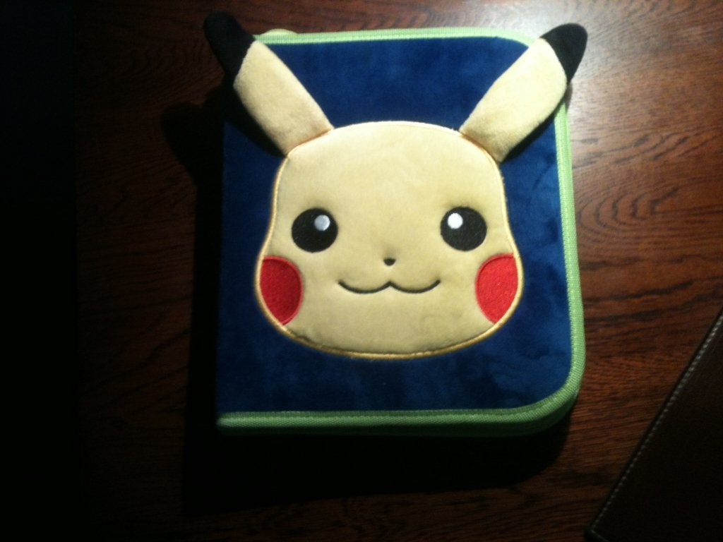 Pokemon Etui velours 20 cm breed25 cm lang, Ophalen of Verzenden, Nieuw