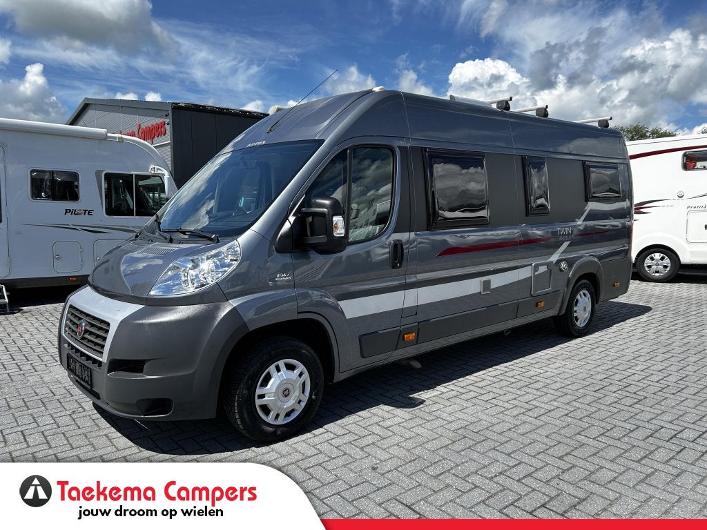 Fiat Adria Twin 640 SLX Enkele-bedden/Euro-5/2015/6.4M/Airco, Caravans en Kamperen, Campers, Buscamper of Camperbus, Fiat, Bedrijf