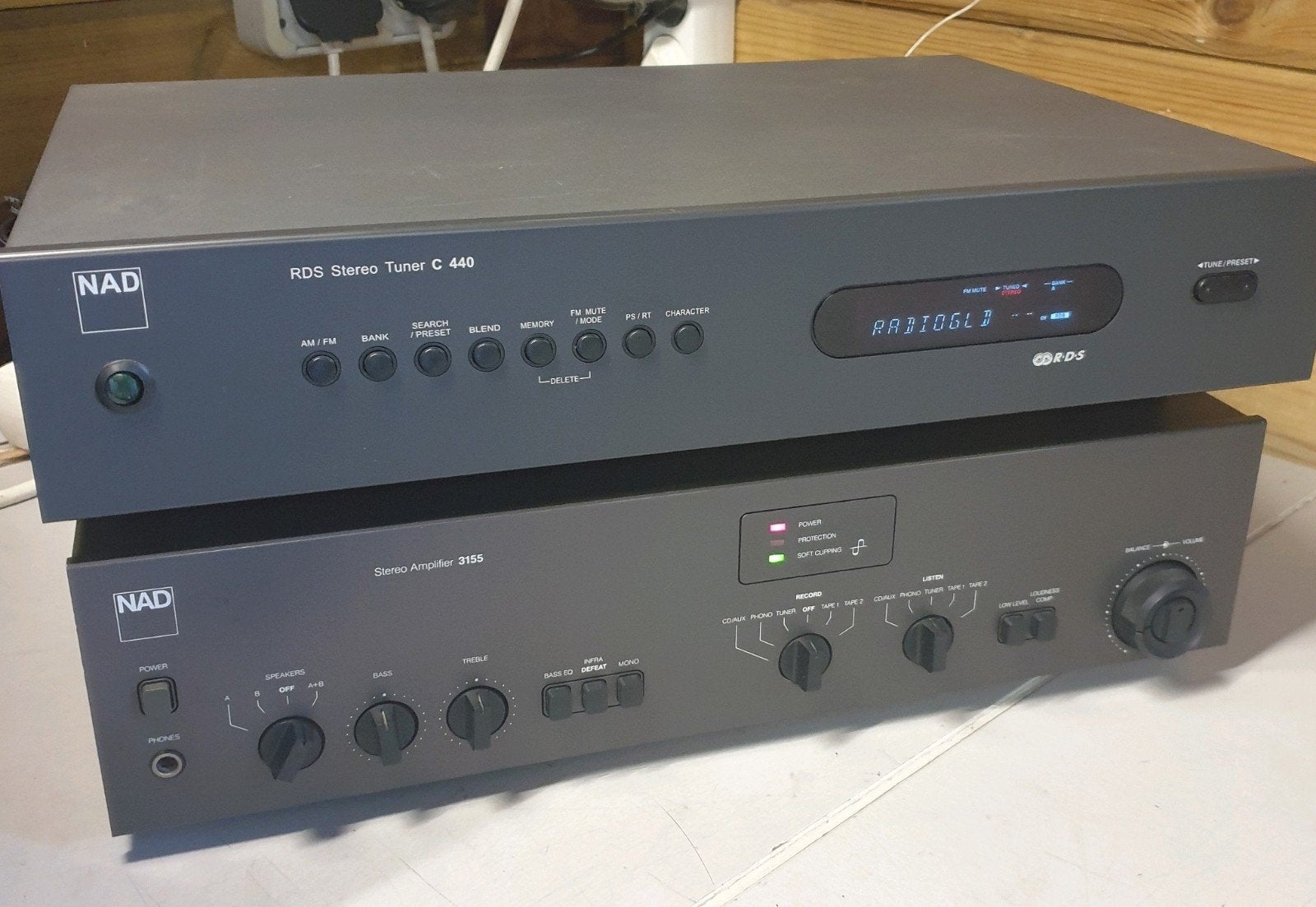 NAD set versterker 3155 + tuner c-440, Audio, Tv en Foto, Ophalen of Verzenden, Overige merken