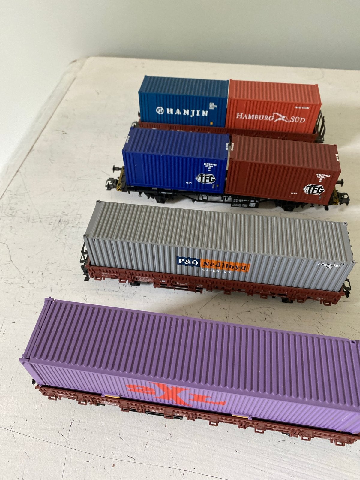 Set van 4 marklinmodelspoorwagons met containers, Wisselstroom, Wagon, Ophalen of Verzenden, Zo goed als nieuw