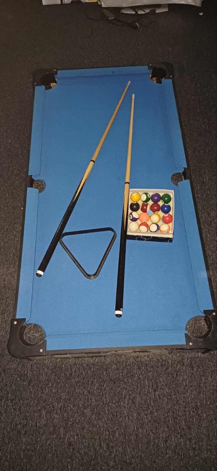 Buffalo 5 ft pooltafel/ poolbiljart met ballen en keuen, Ophalen, Gebruikt, Pooltafel